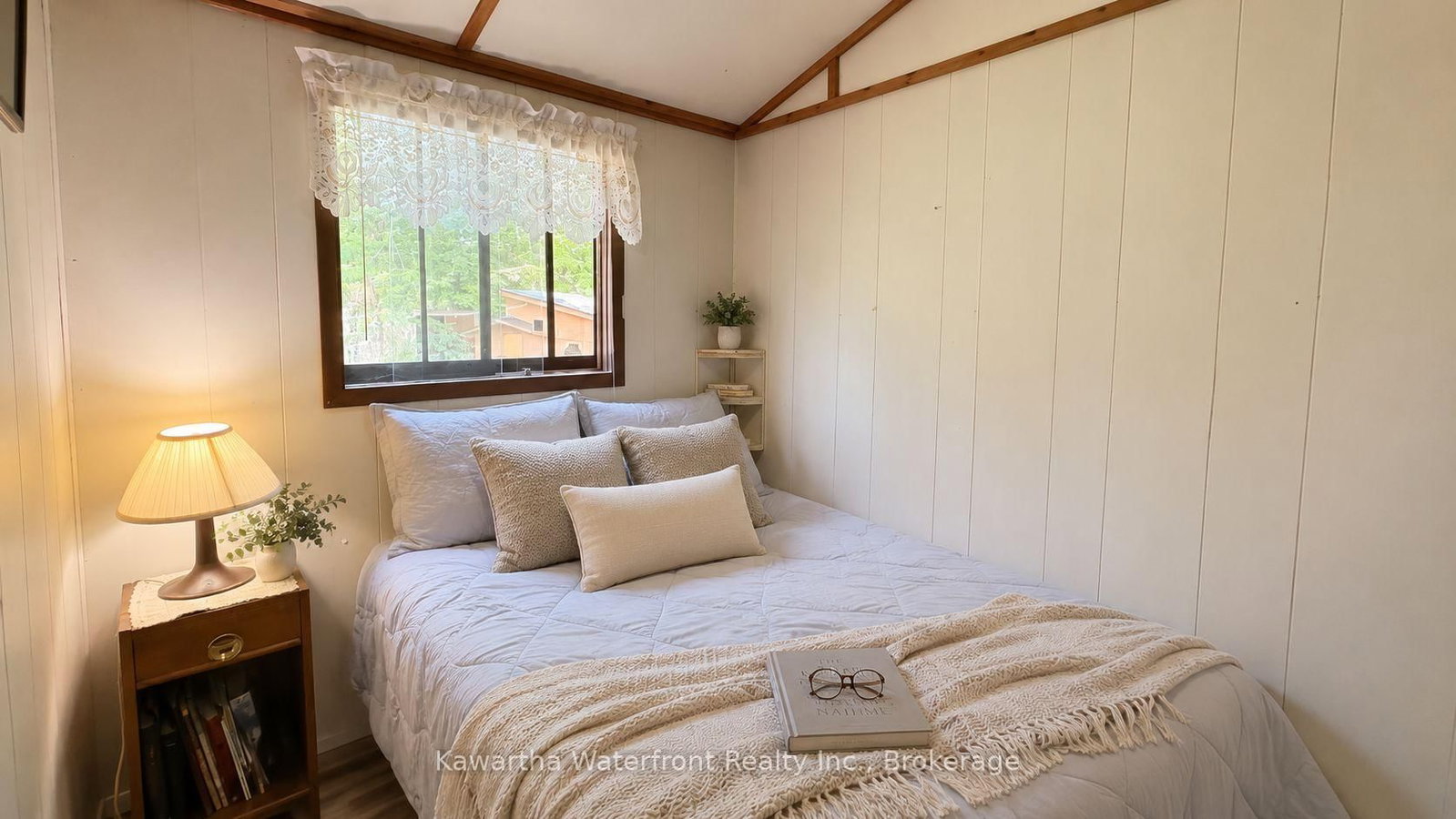 1035 Nystedt Lane • Minden Hills, ON photo 17