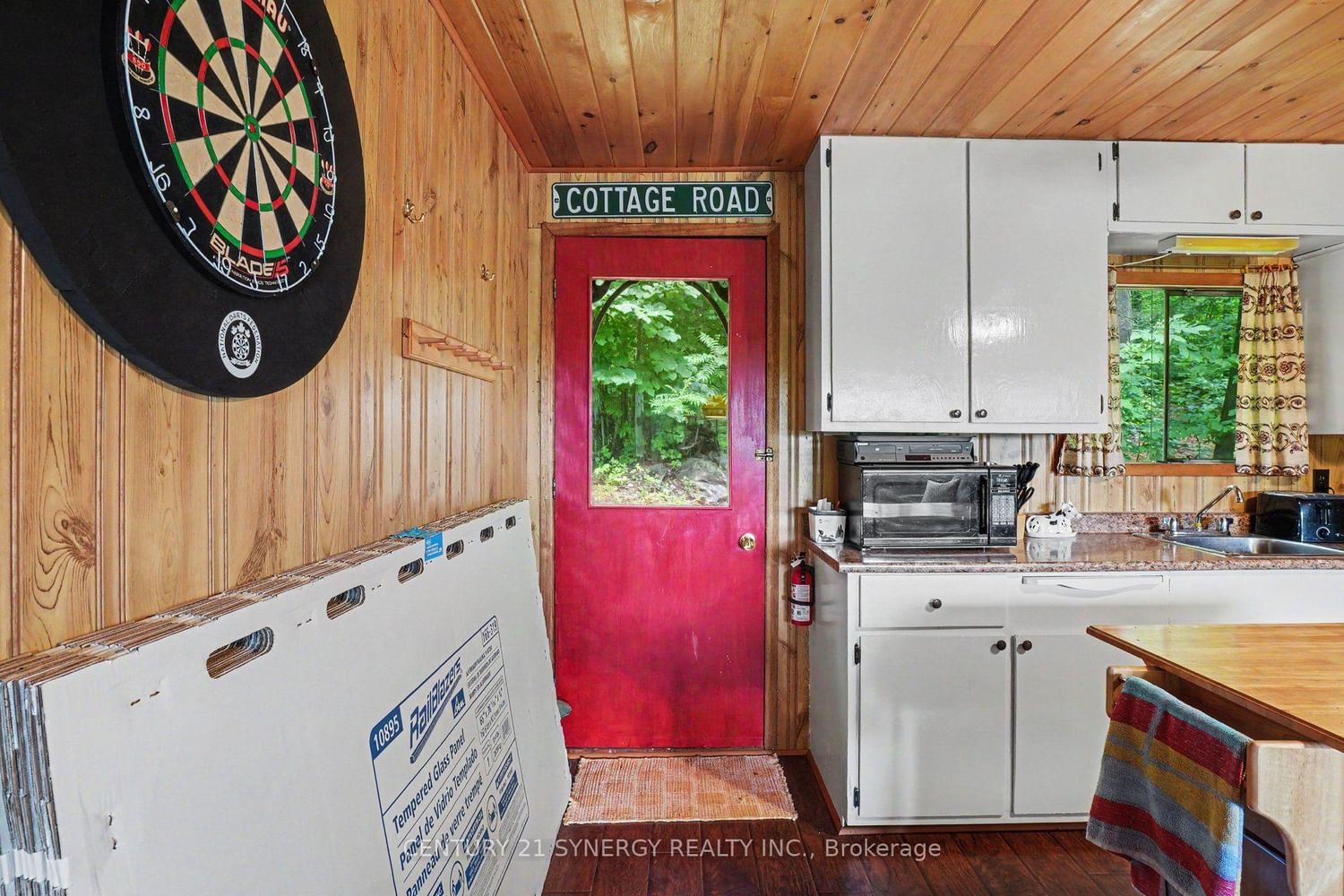 Listing Image 7