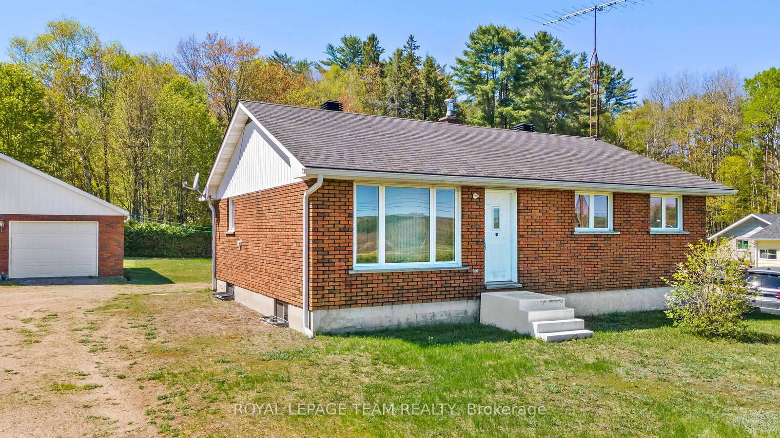 286 Siberia Road • Barry's Bay, ON photo 39