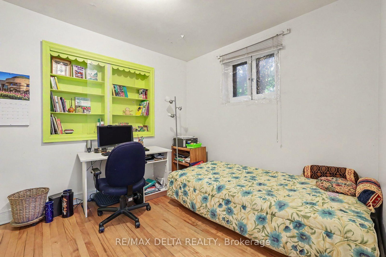 Listing Image 13