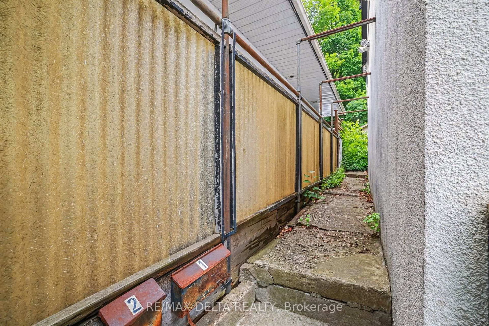 Listing Image 30