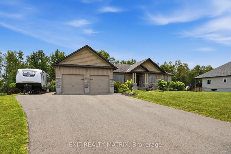 248 Des Violettes Street