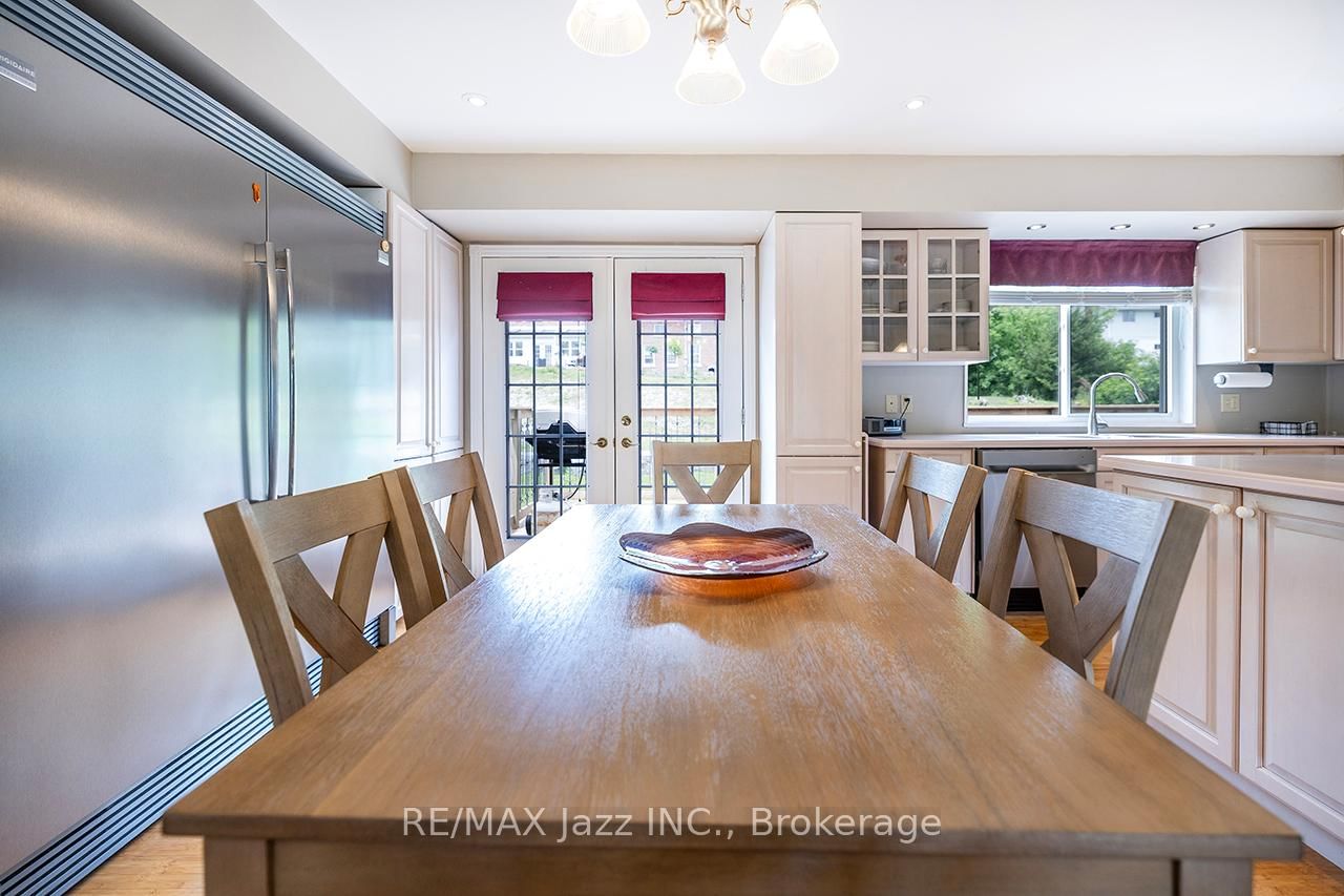 23 Bayview Drive • Napanee, ON photo 20