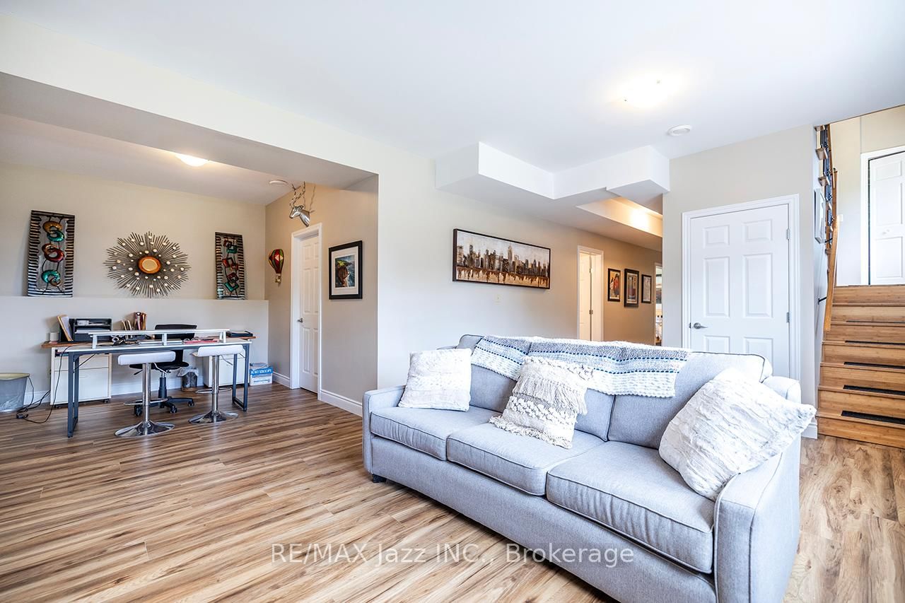 23 Bayview Drive • Napanee, ON photo 34