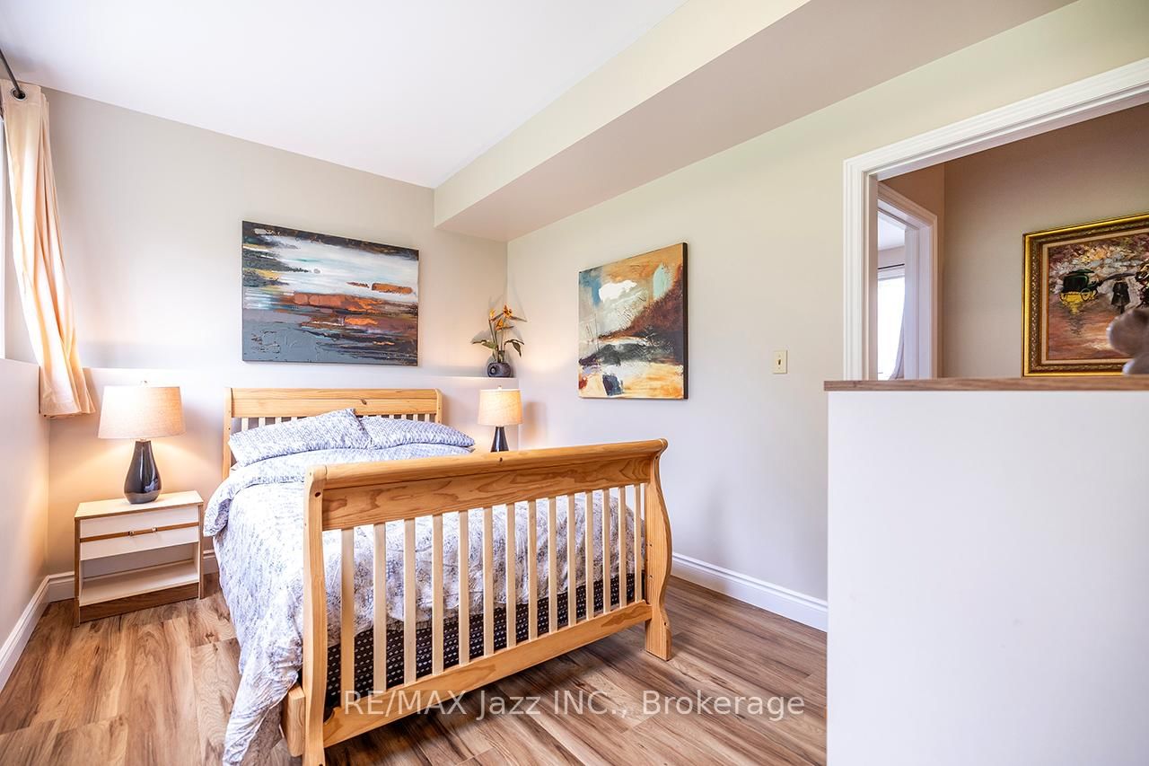 23 Bayview Drive • Napanee, ON photo 39