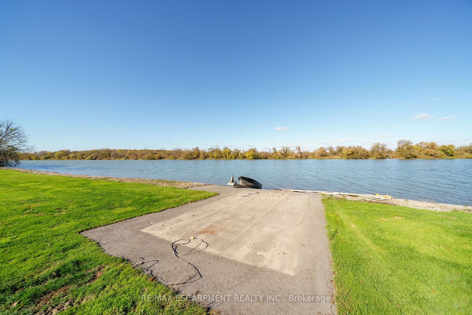 Listing Image 44