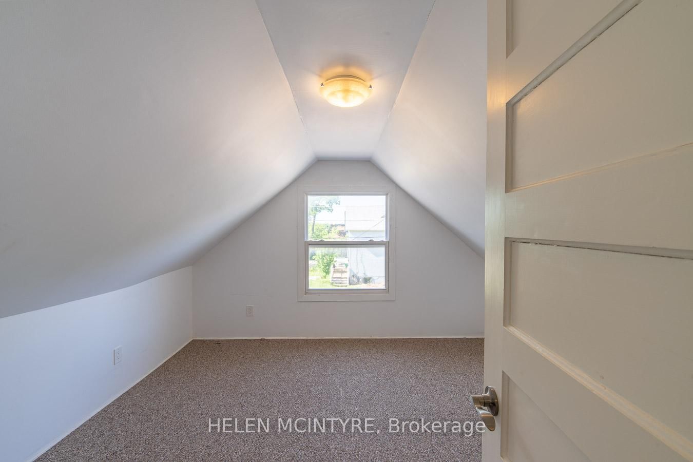 5012 Morrison Street • Niagara Falls, ON photo 18