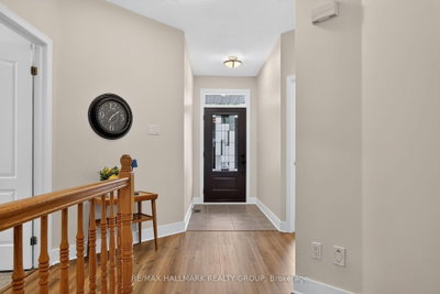 75 Sable Run Drive • Ottawa, ON photo 8