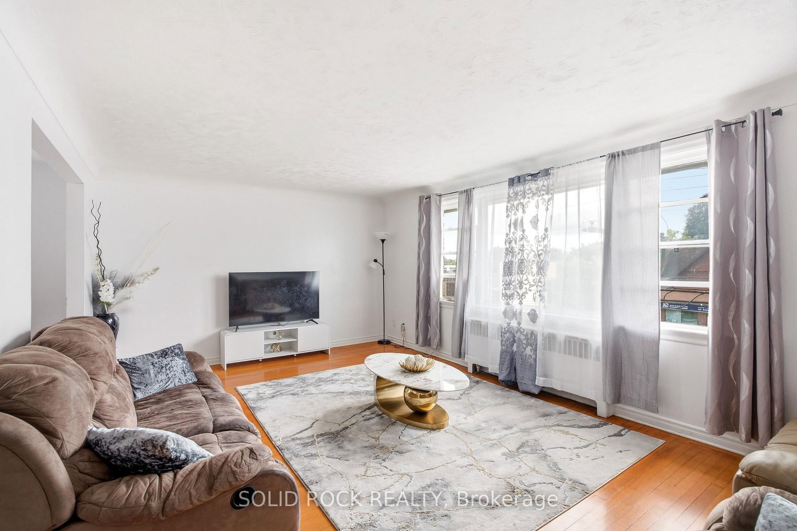 289 Mcarthur Avenue • Ottawa, ON photo 11