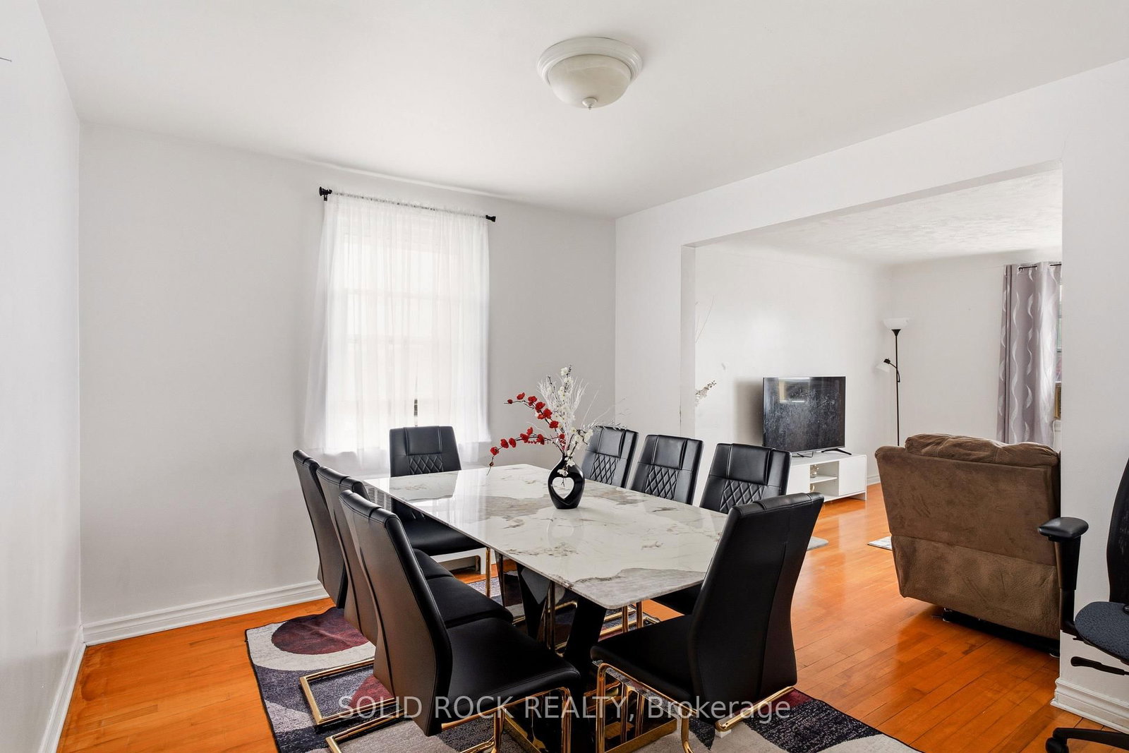 289 Mcarthur Avenue • Ottawa, ON photo 14