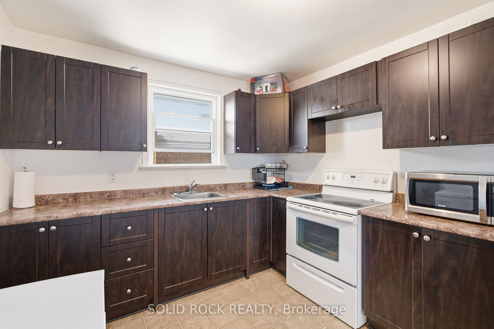 289 Mcarthur Avenue • Ottawa, ON photo 17