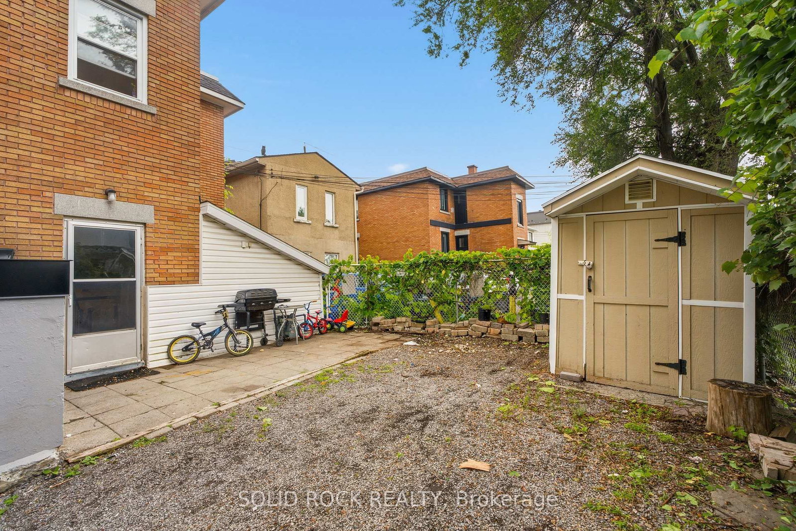 289 Mcarthur Avenue • Ottawa, ON photo 6