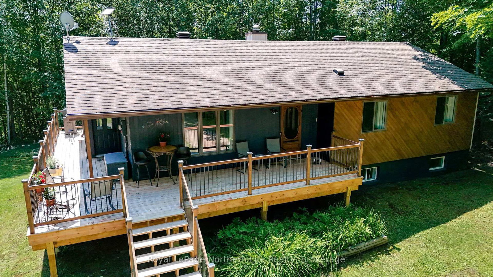 106 Lakeview Court • Bonfield, ON photo 4