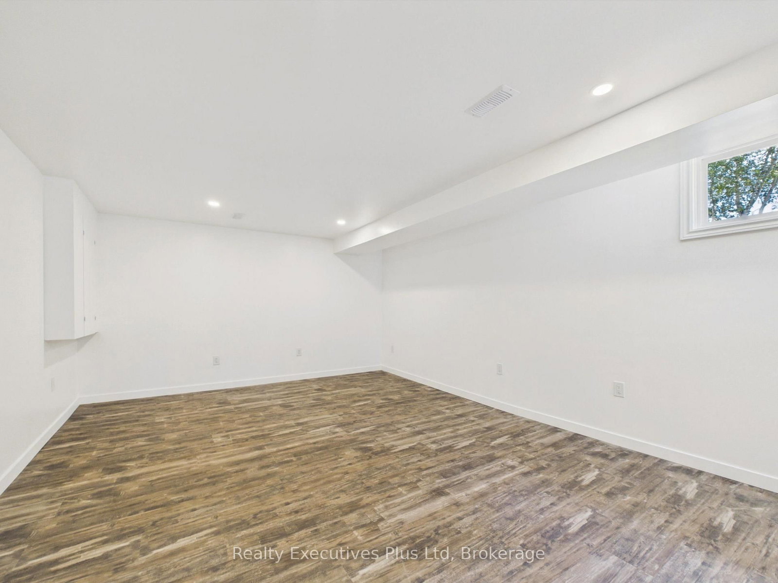 29 Queen Street • Sundridge, ON photo 24