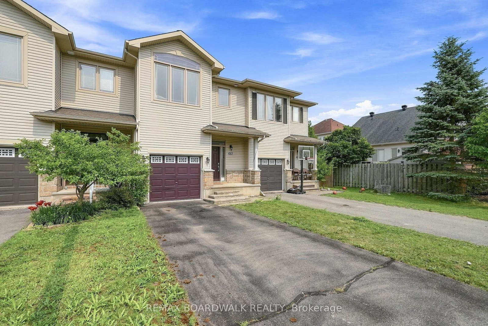 617 Spikemoss Place • Ottawa, ON photo 39