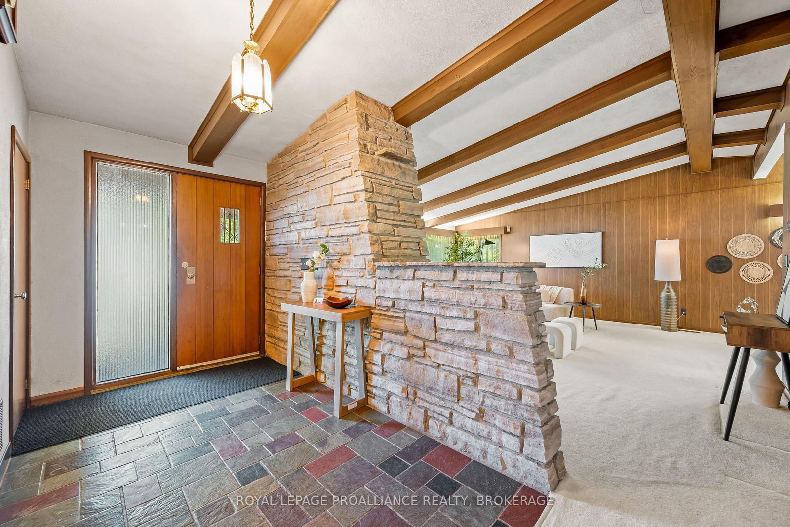 2 Churchill Street • Kingston, ON photo 11