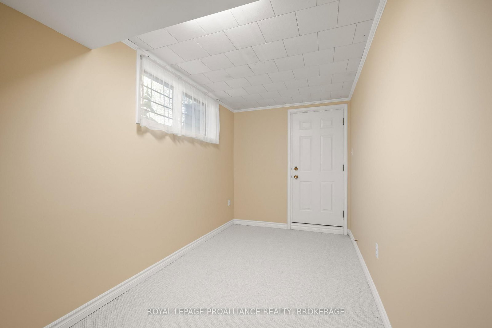 2 Churchill Street • Kingston, ON photo 39