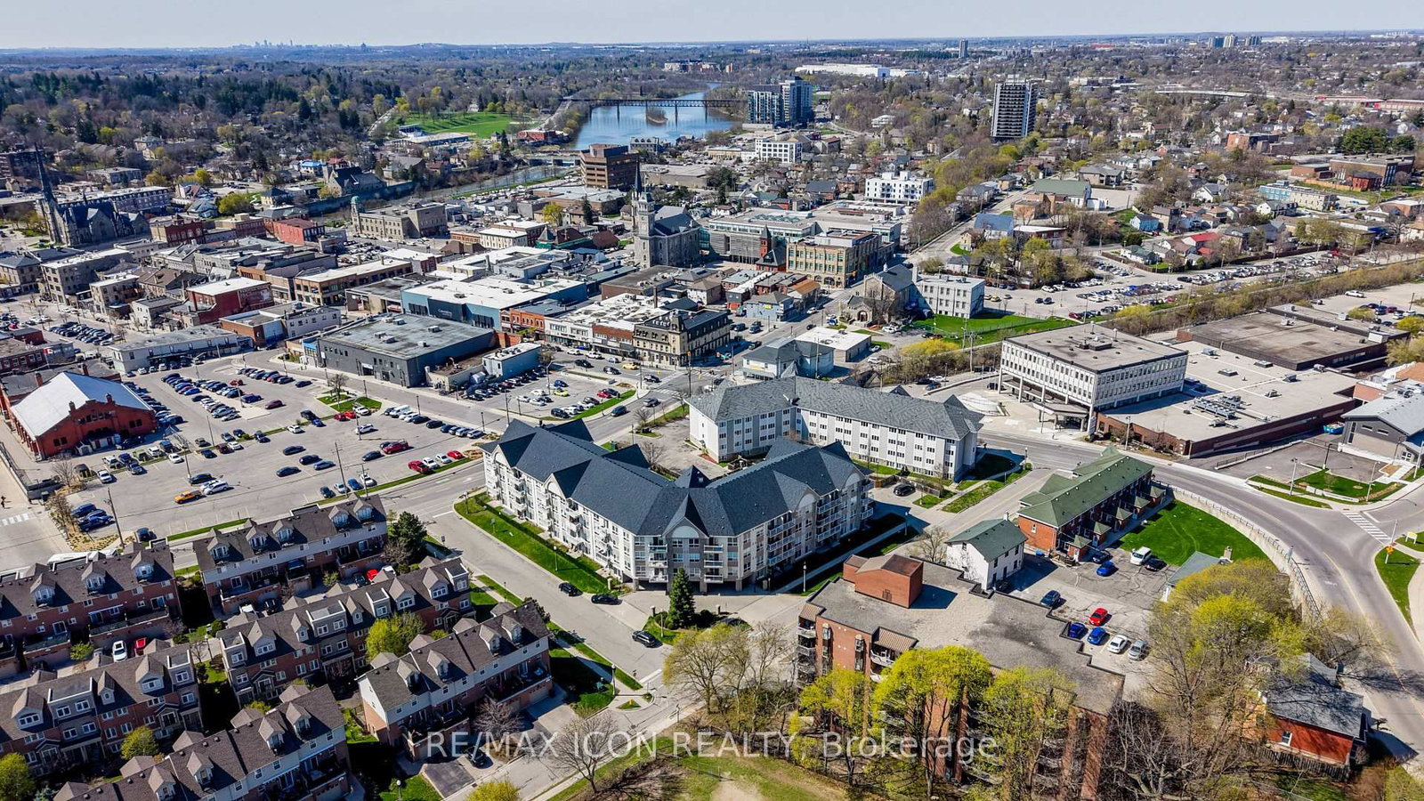 8 Harris Street • #118 • Cambridge, ON photo 32
