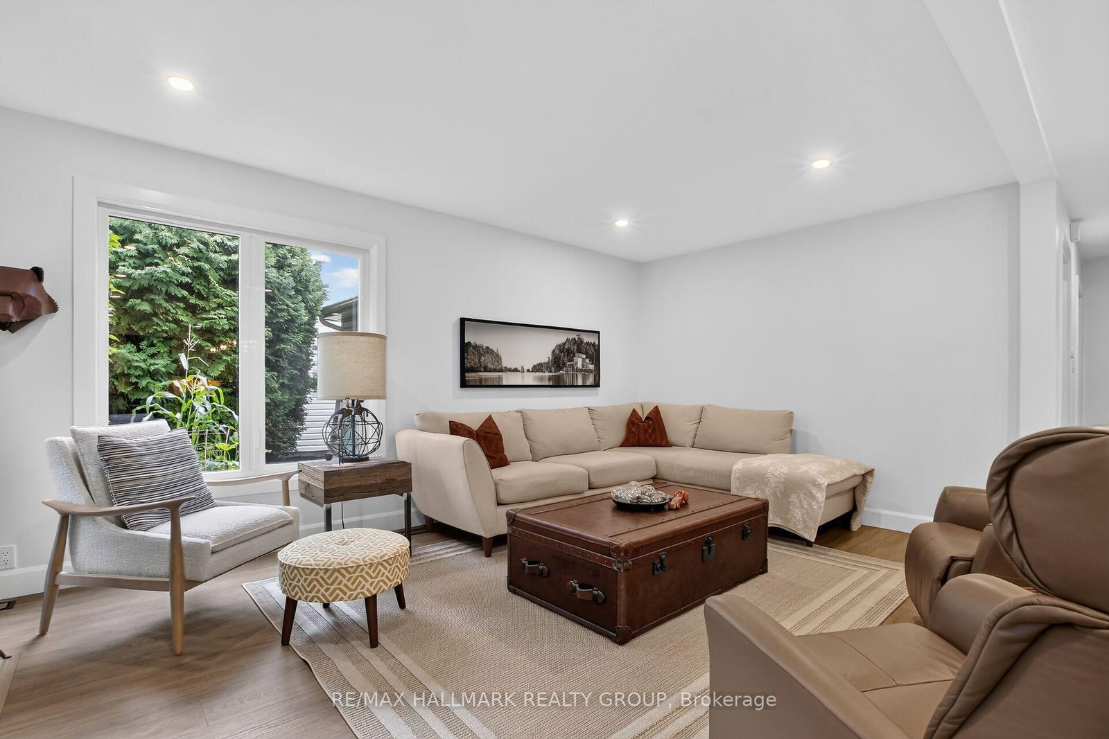 21 Delamere Drive • Stittsville, ON photo 19