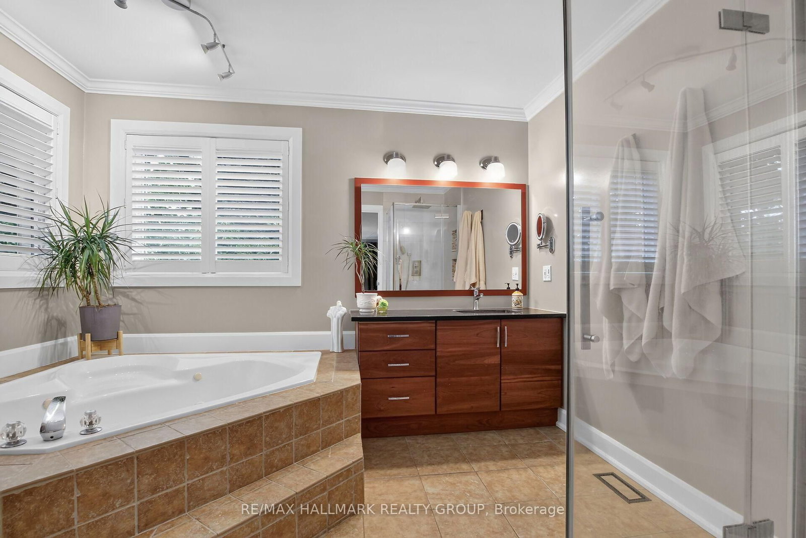 21 Delamere Drive • Stittsville, ON photo 32