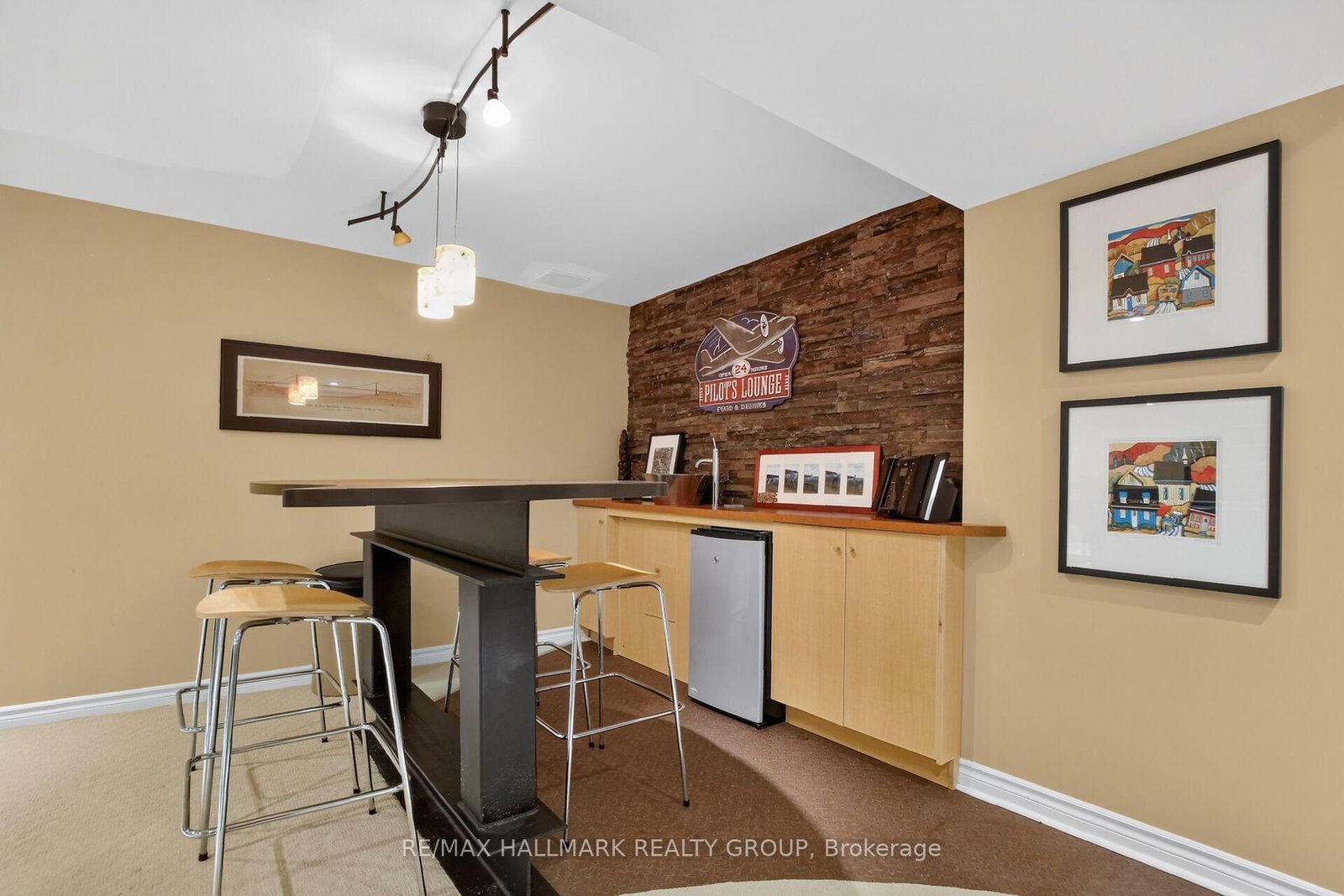 21 Delamere Drive • Stittsville, ON photo 40