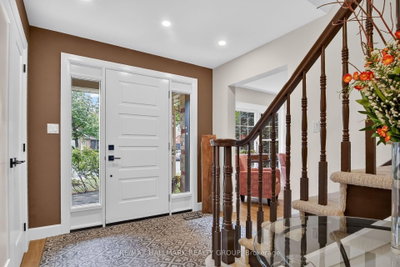 21 Delamere Drive • Stittsville, ON photo 6