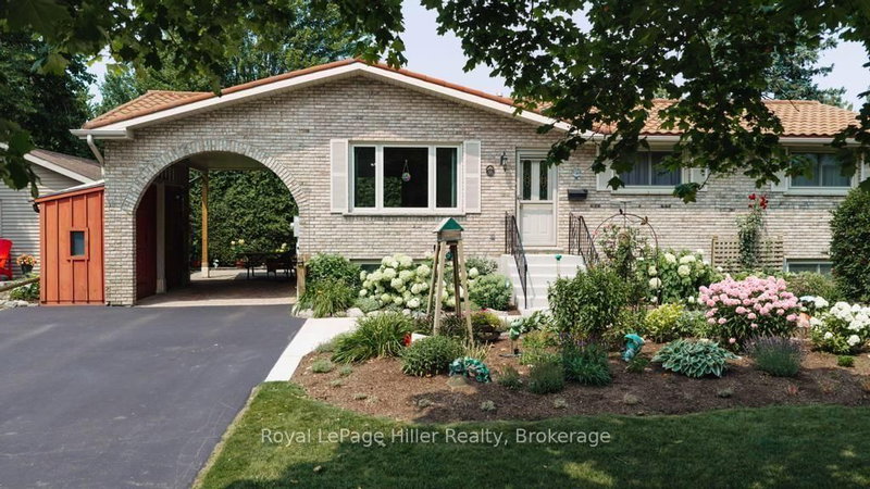 58 Kemp Crescent