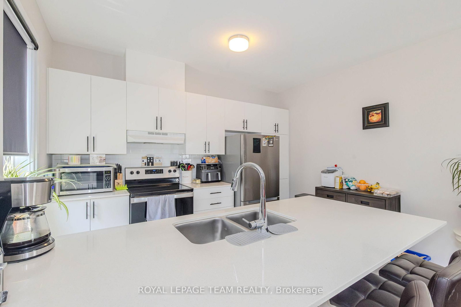 408 Epoch Street • Ottawa, ON photo 16