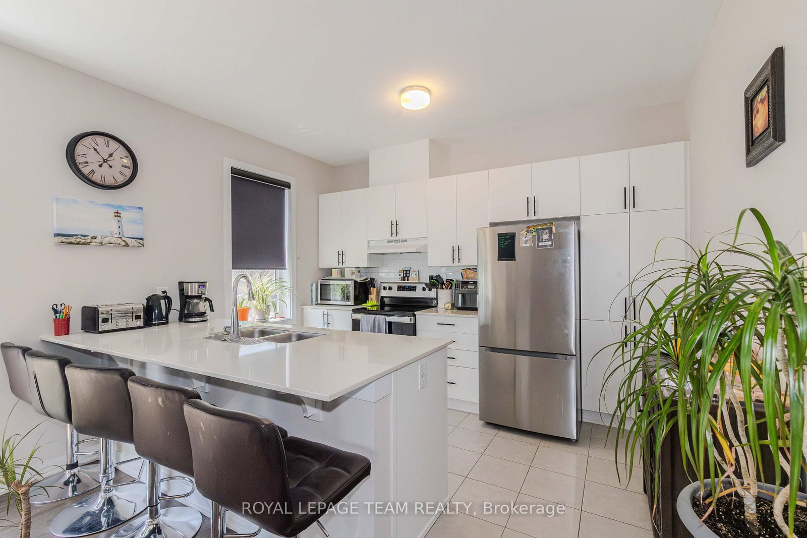 408 Epoch Street • Ottawa, ON photo 18