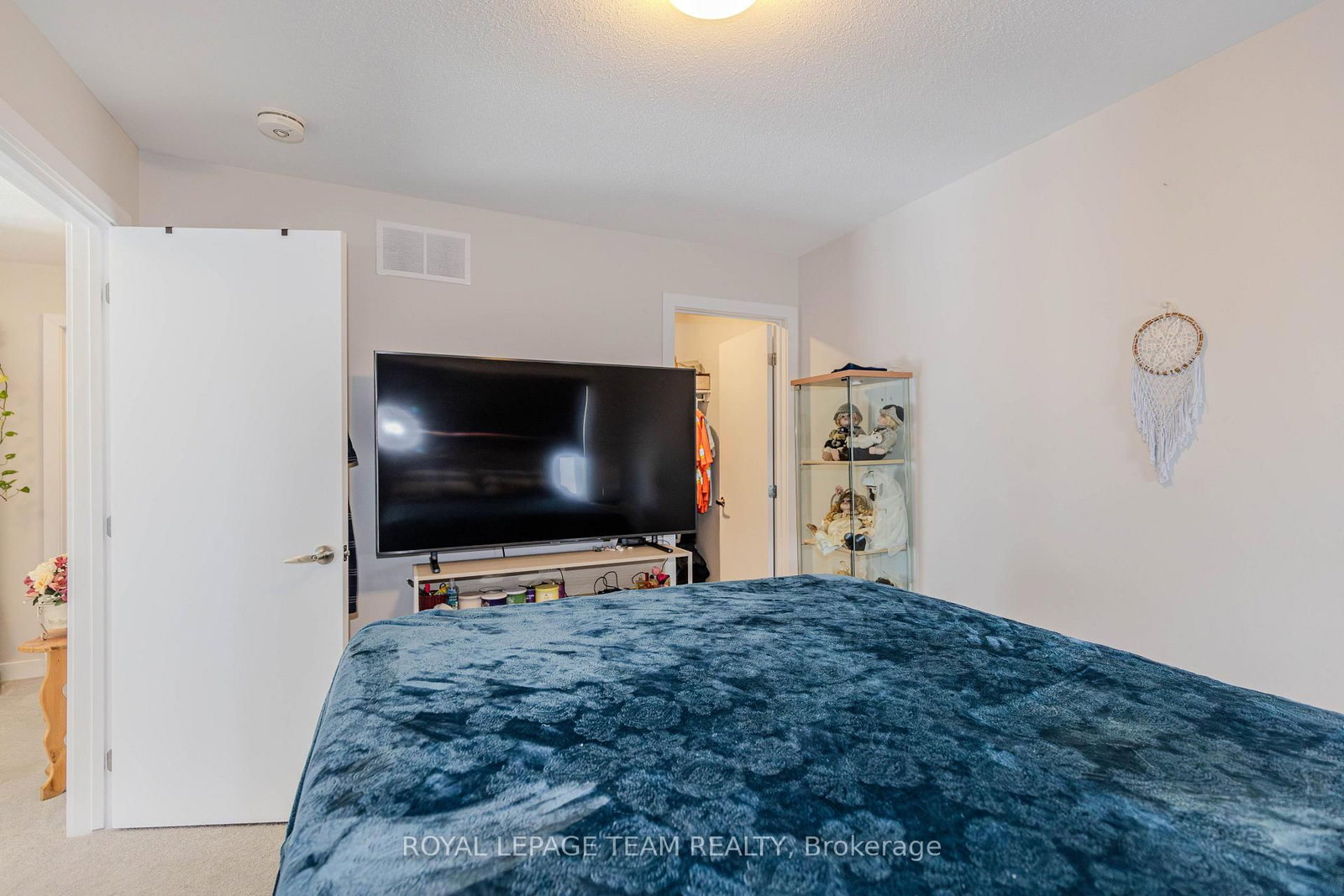 408 Epoch Street • Ottawa, ON photo 34
