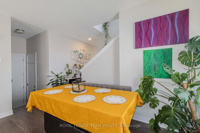 408 Epoch Street • Ottawa, ON photo 9