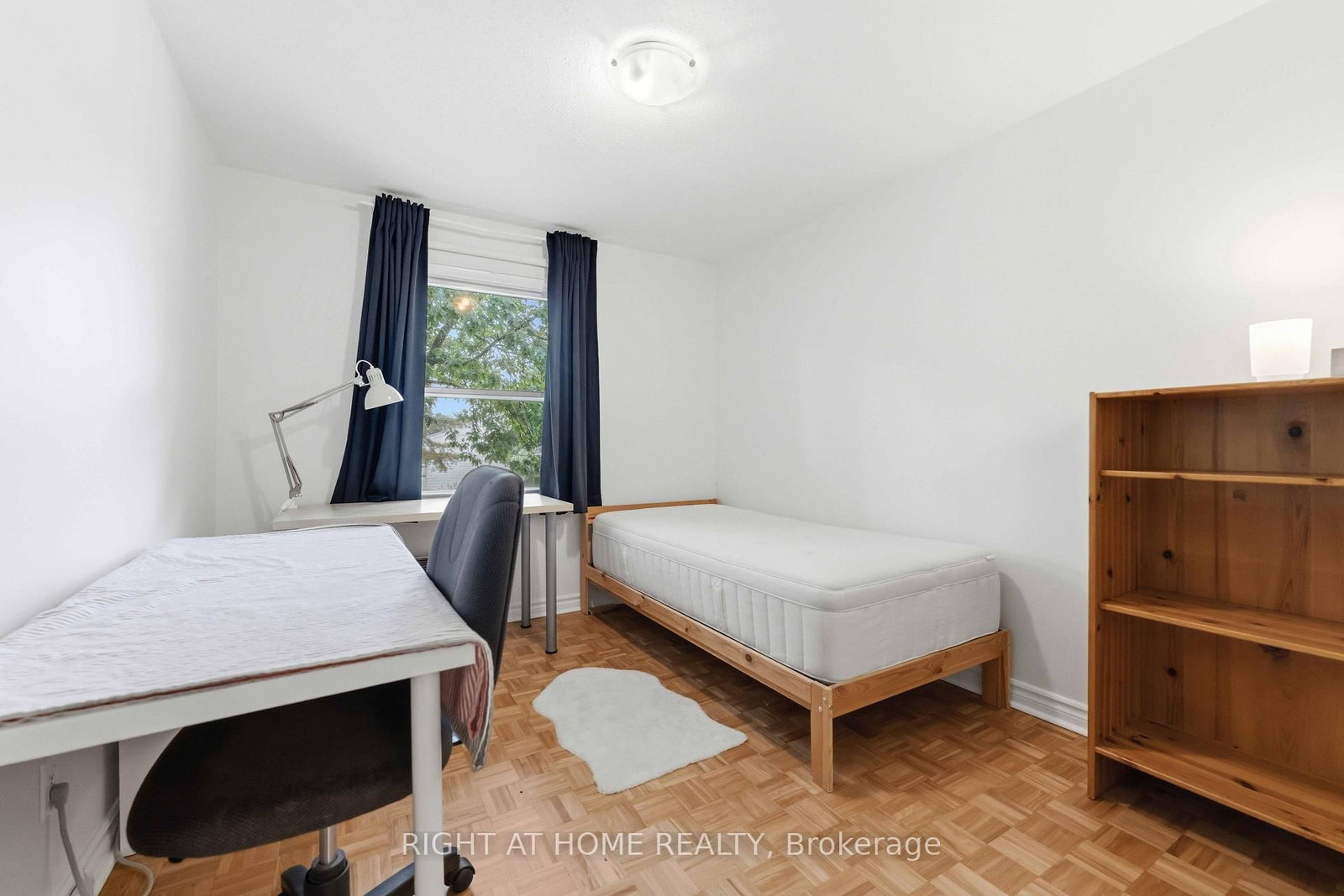 73 Hobart Crescent • Ottawa, ON photo 19