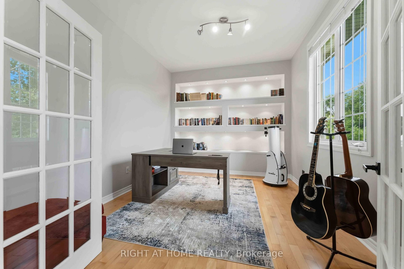 1607 Landel Drive • Ottawa, ON photo 24