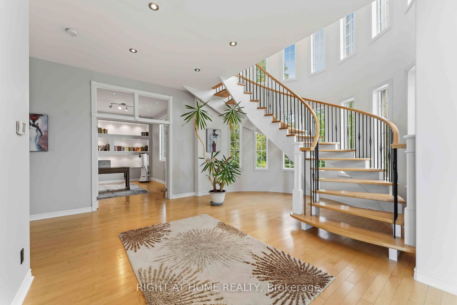 1607 Landel Drive • Ottawa, ON photo 25