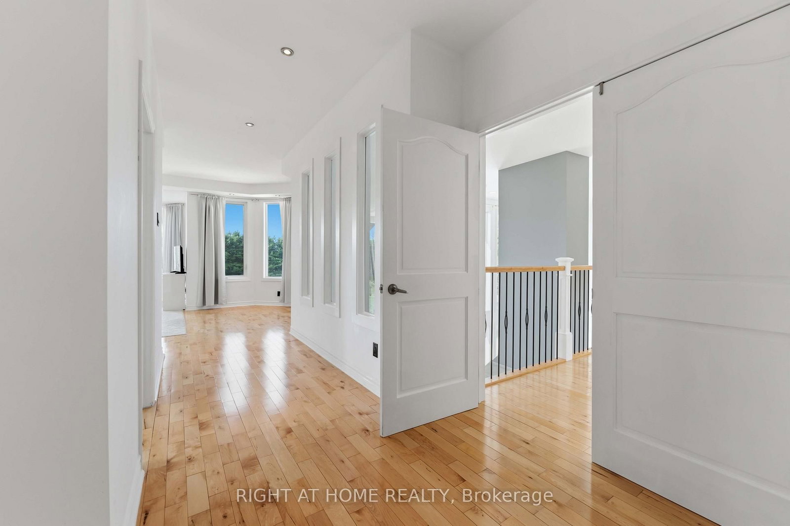1607 Landel Drive • Ottawa, ON photo 37
