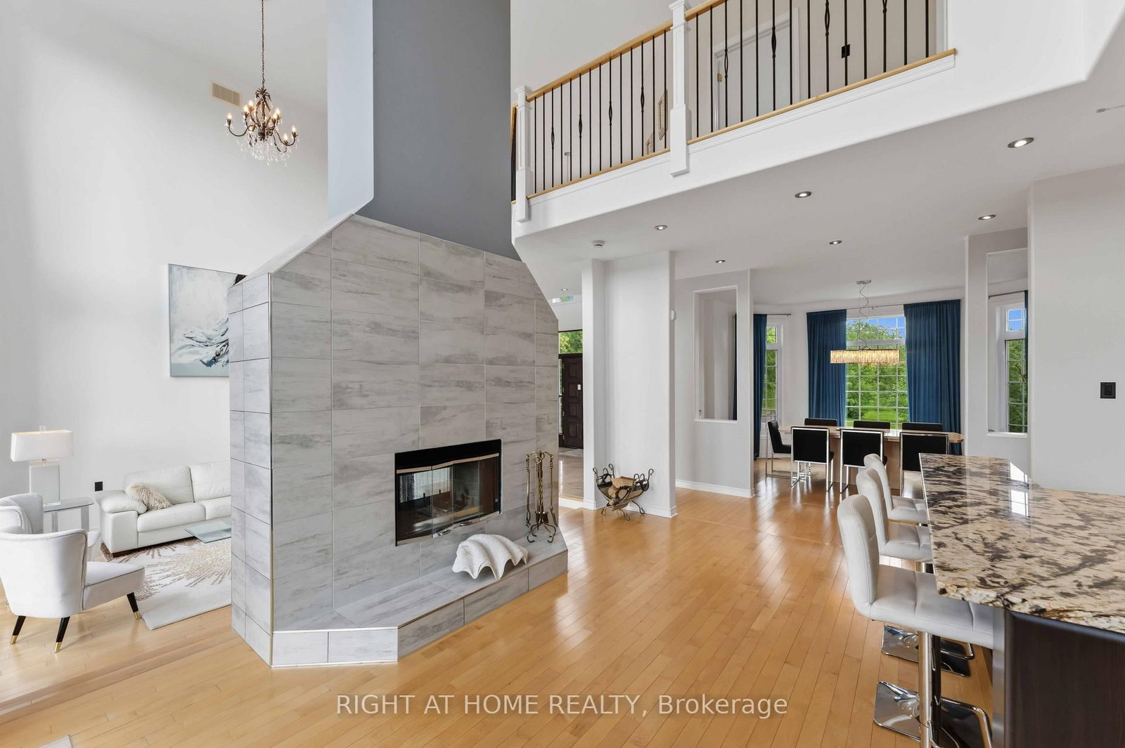 1607 Landel Drive • Ottawa, ON photo 9
