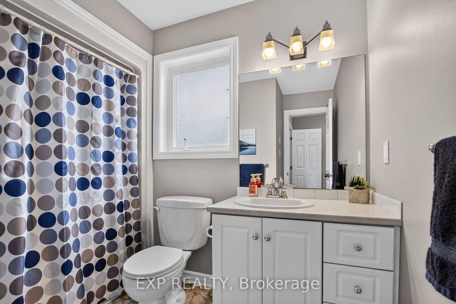 395 Jamieson Street • Almonte, ON photo 14