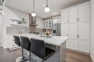 254 Gosling Gardens • #12 • Guelph, ON photo 8