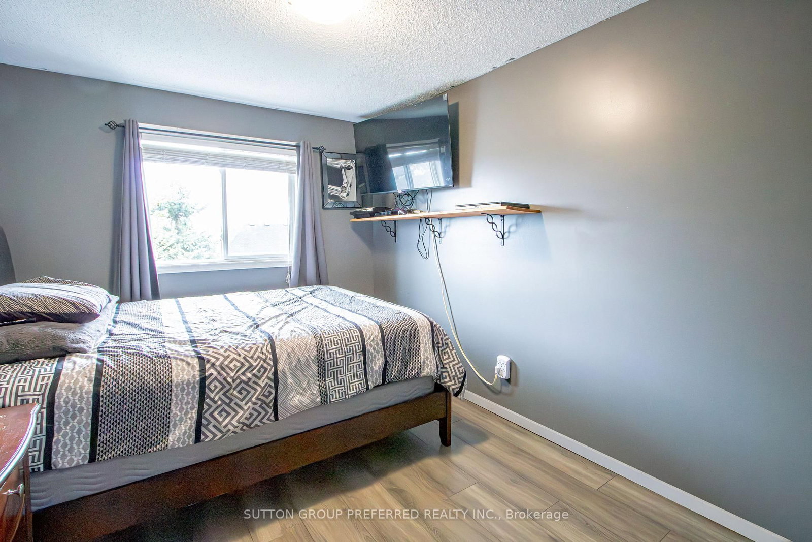 40 Katie Lane • Strathroy-Caradoc, ON photo 23
