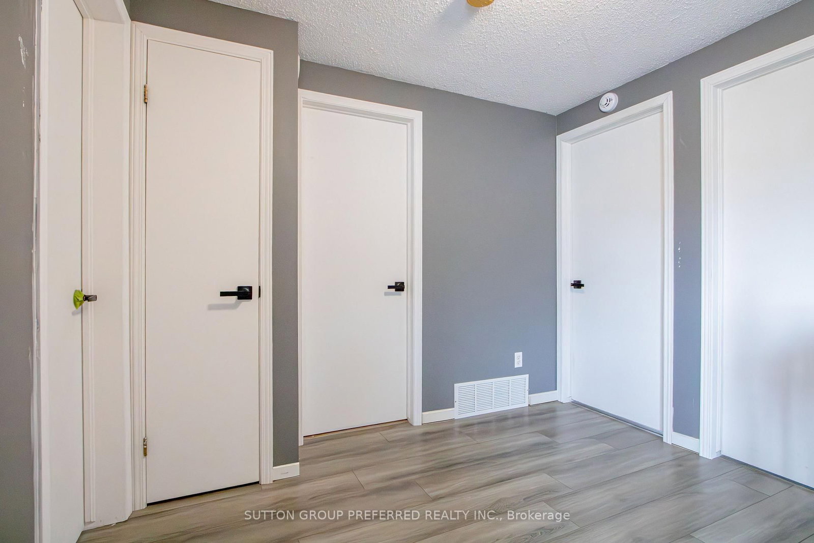40 Katie Lane • Strathroy-Caradoc, ON photo 28