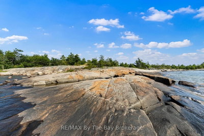28640 Georgian Bay Shore • Georgian Bay, ON photo 6