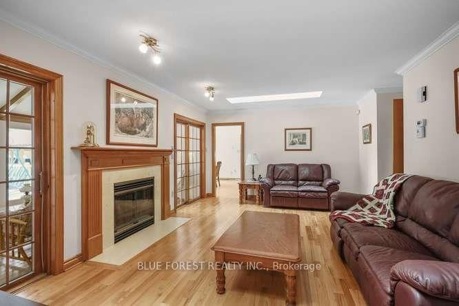 9869 Currie Road • Dutton/Dunwich, ON photo 14