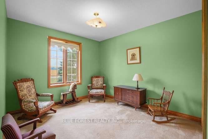 9869 Currie Road • Dutton/Dunwich, ON photo 21