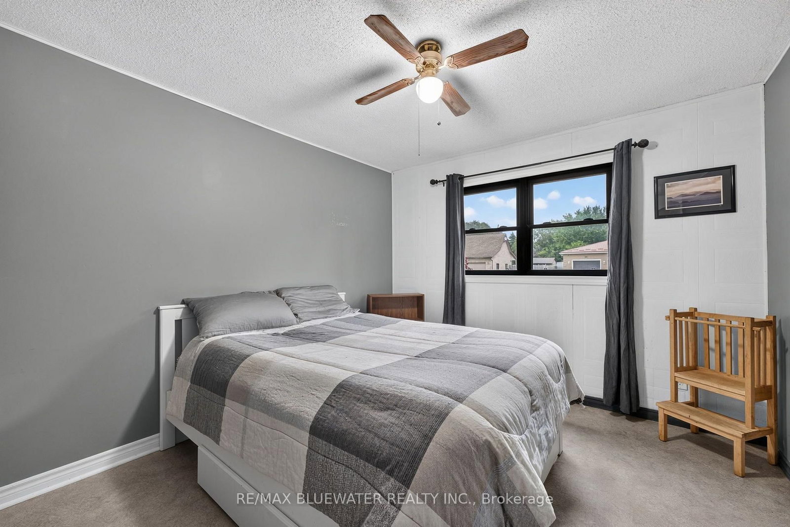 210 Hill Street • Central Huron, ON photo 14