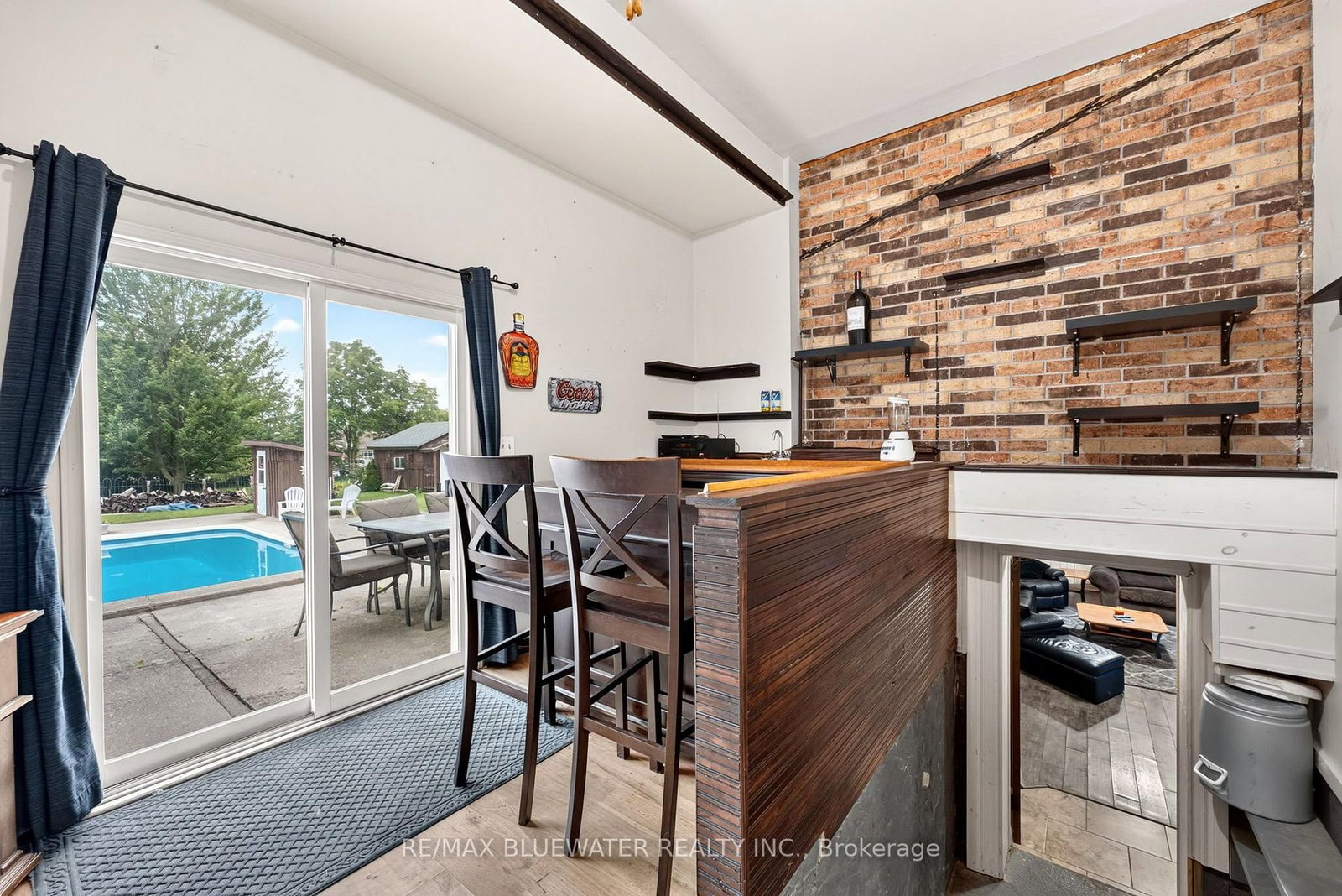 210 Hill Street • Central Huron, ON photo 23