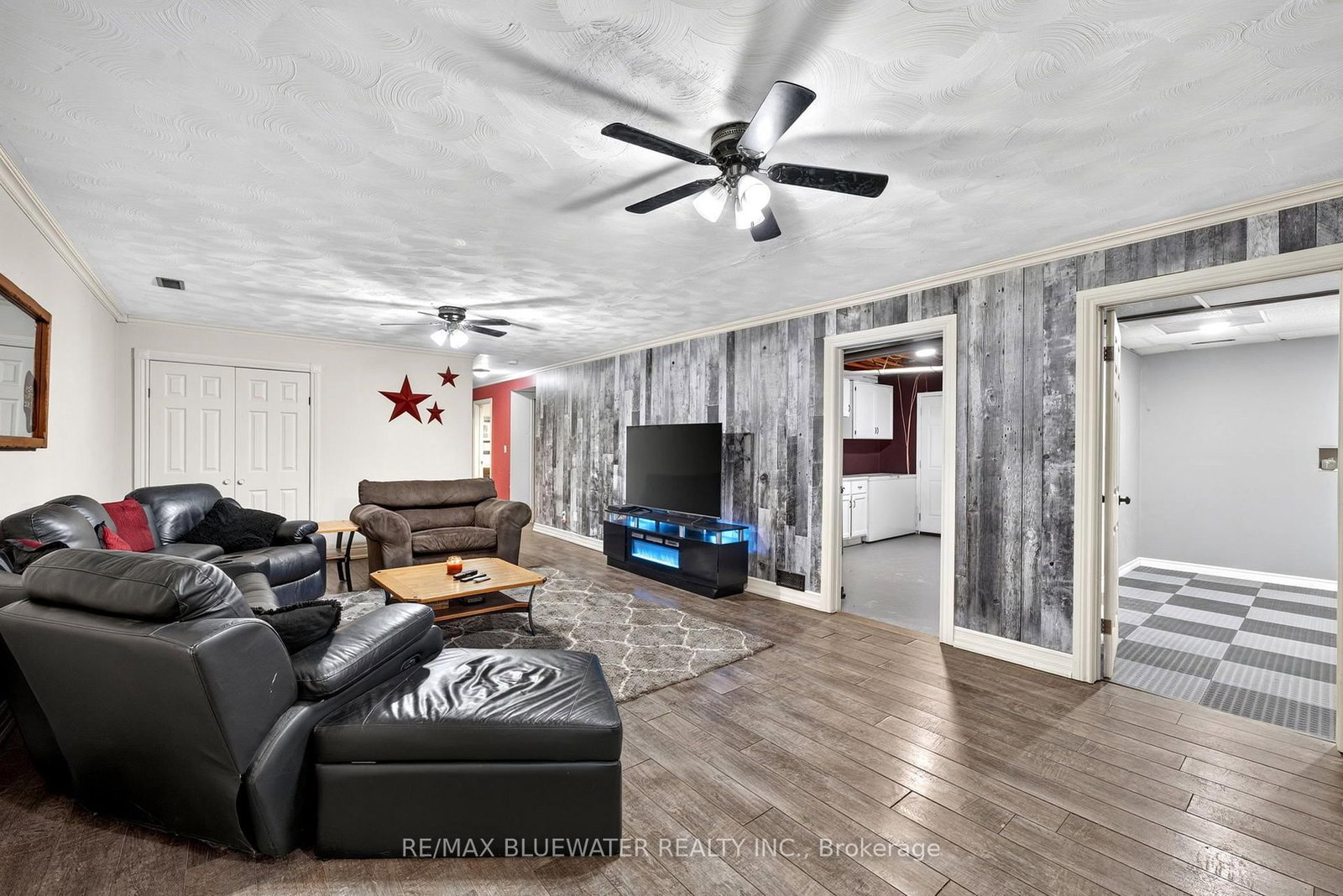 210 Hill Street • Central Huron, ON photo 25