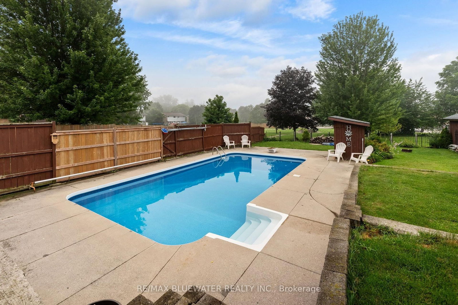 210 Hill Street • Central Huron, ON photo 36