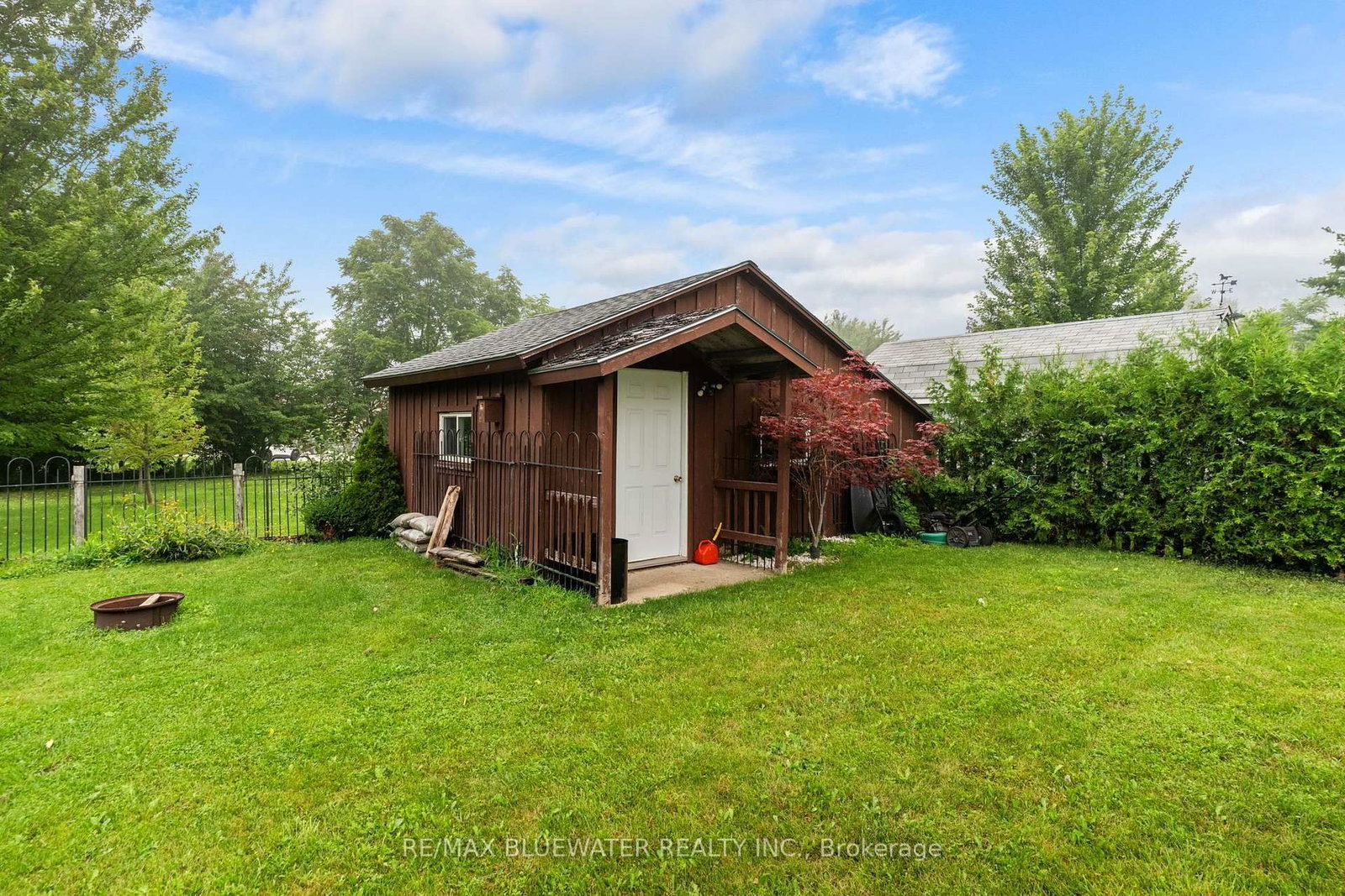 210 Hill Street • Central Huron, ON photo 39