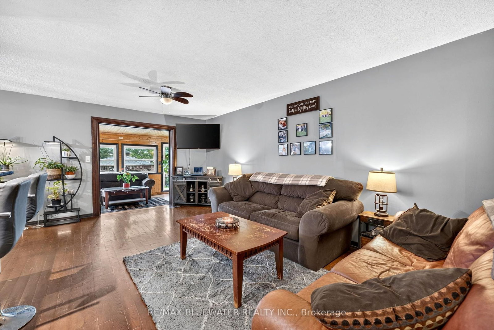 210 Hill Street • Central Huron, ON photo 5