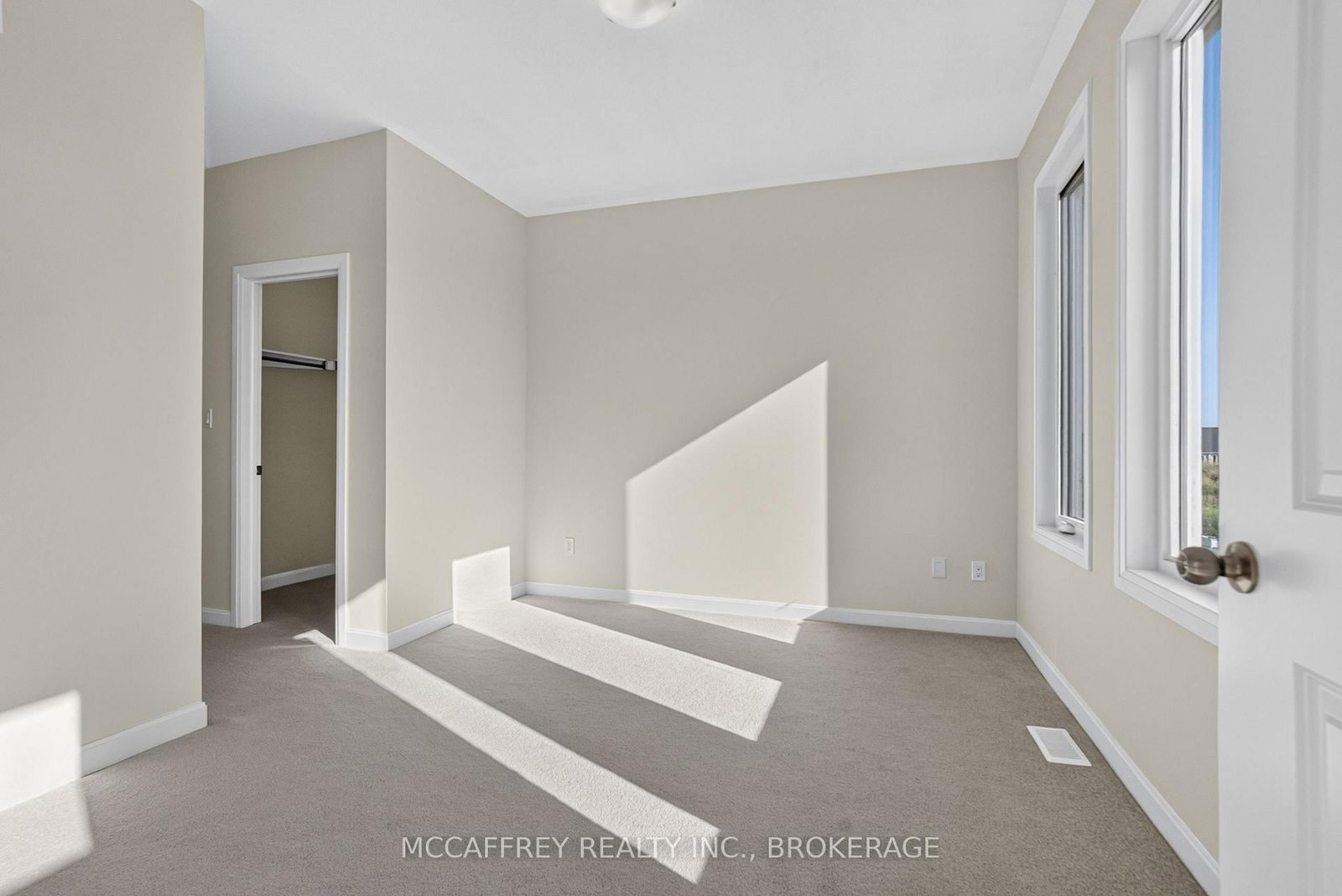 42 Golf Links Drive • Bath, ON photo 16